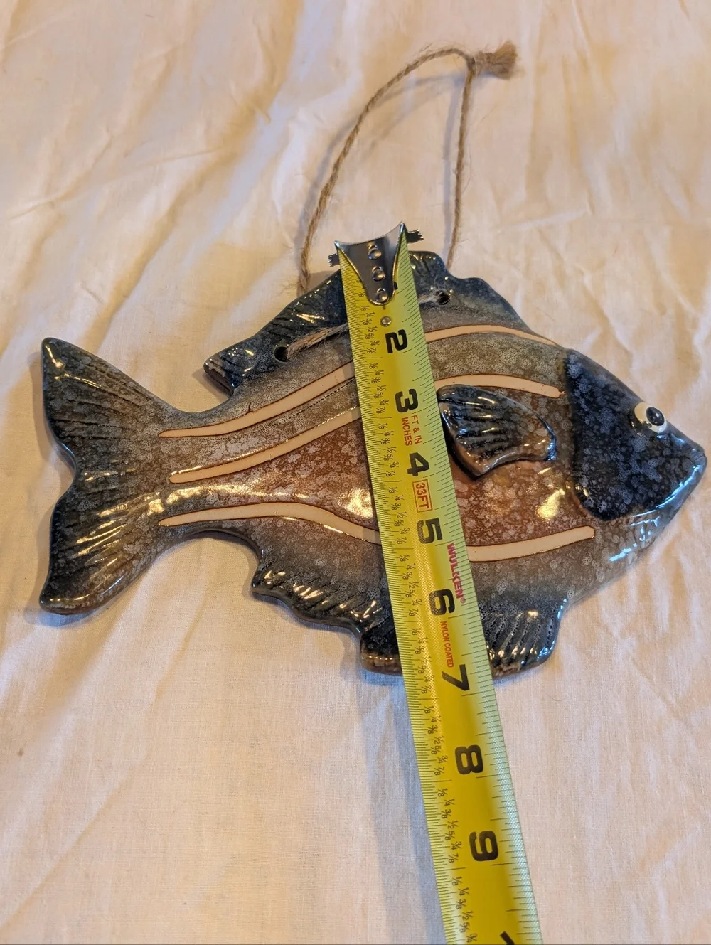 2/50$ Handcrafted Ceramic Fish Wall Hangings in Blue and Brown - Set of 2 - Picture 3 of 4